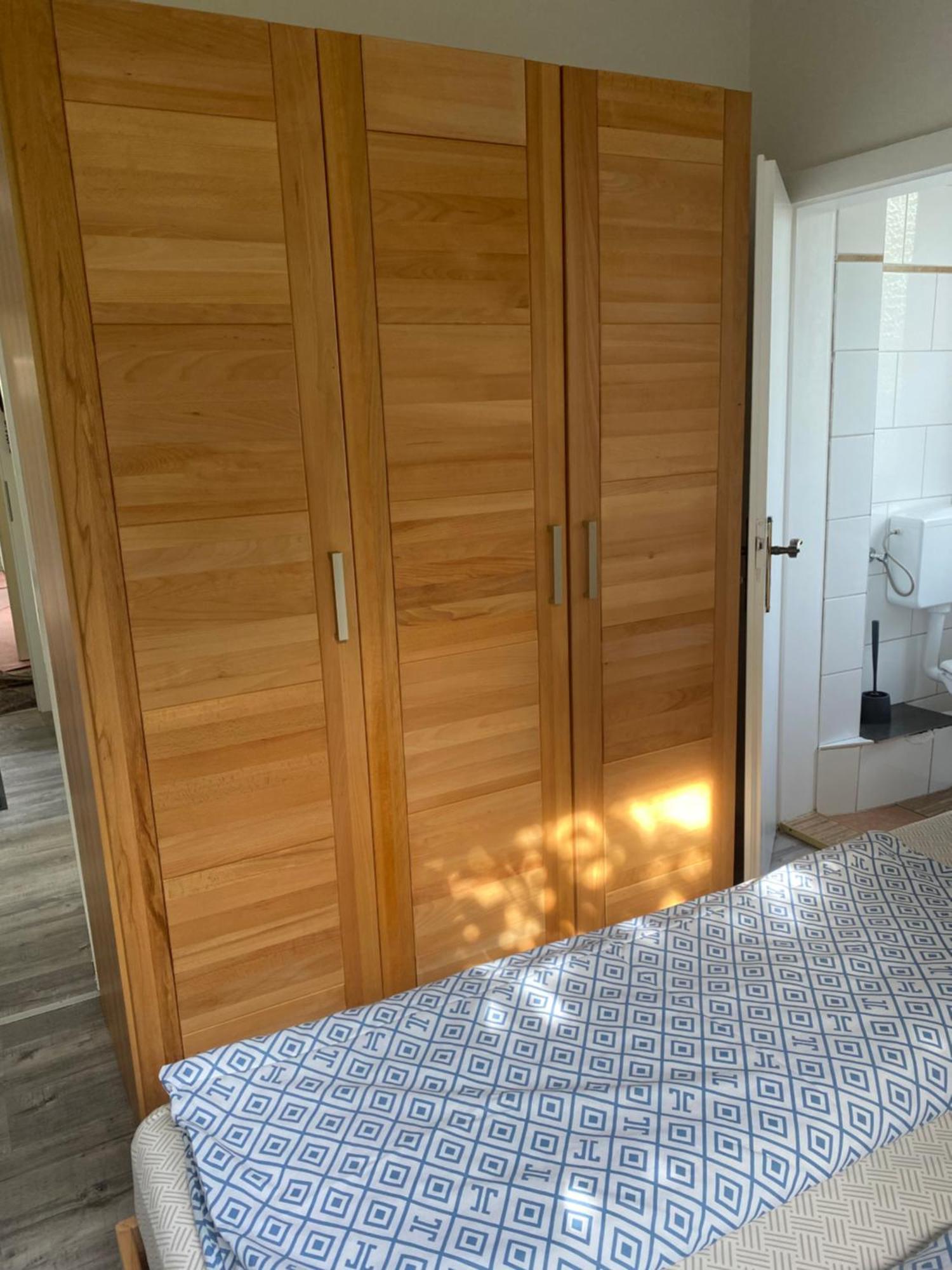 Schoene Ferienwohnung/Pendlerwohnung อูลเซิน ภายนอก รูปภาพ